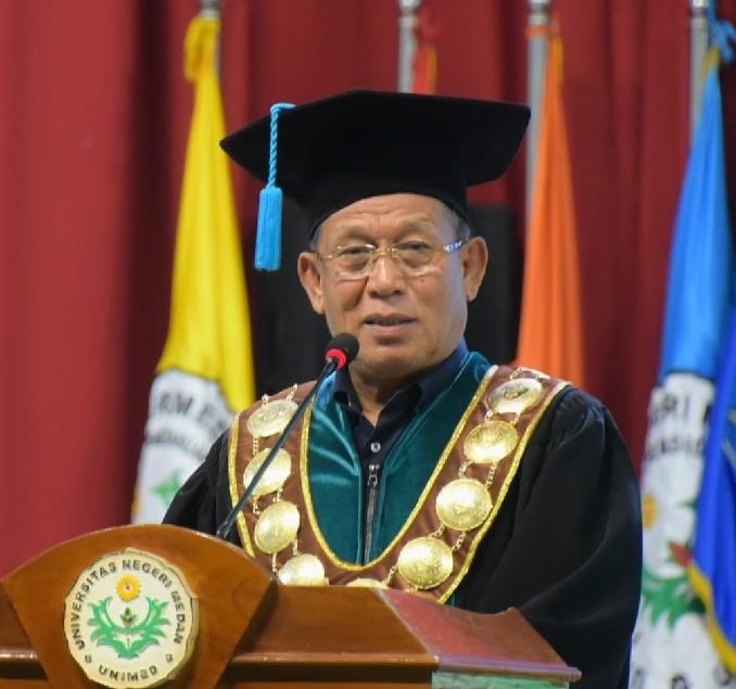 Ketua Senat Unimed, Prof. Dr. Syawal Gultom, M.Pd.,