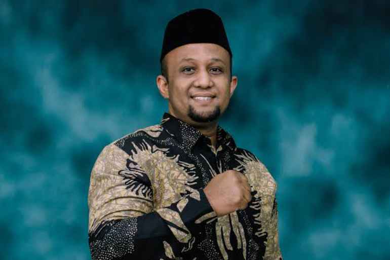 Dr. Fakhrur Rozi, M.I.Kom