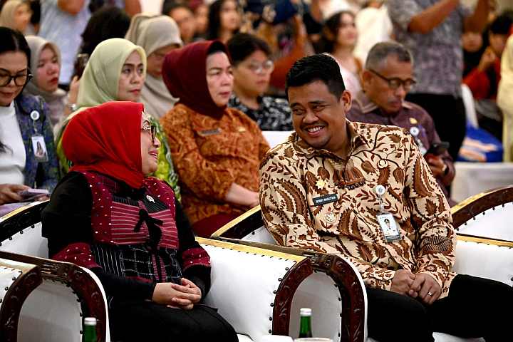 Gubernur-bersama-Menteri-PPPA-RI-3a